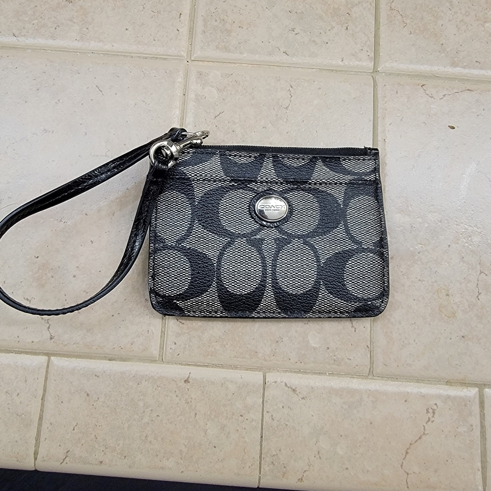 Coach wristlet